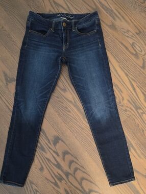 American Eagle Outfitters Dark Blue Skinny Jeans